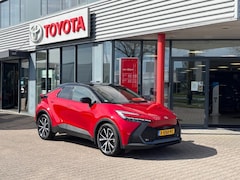 Toyota C-HR - 2.0 Hybrid 200 First | Groot scherm | Dodehoek | Camera | Lage k