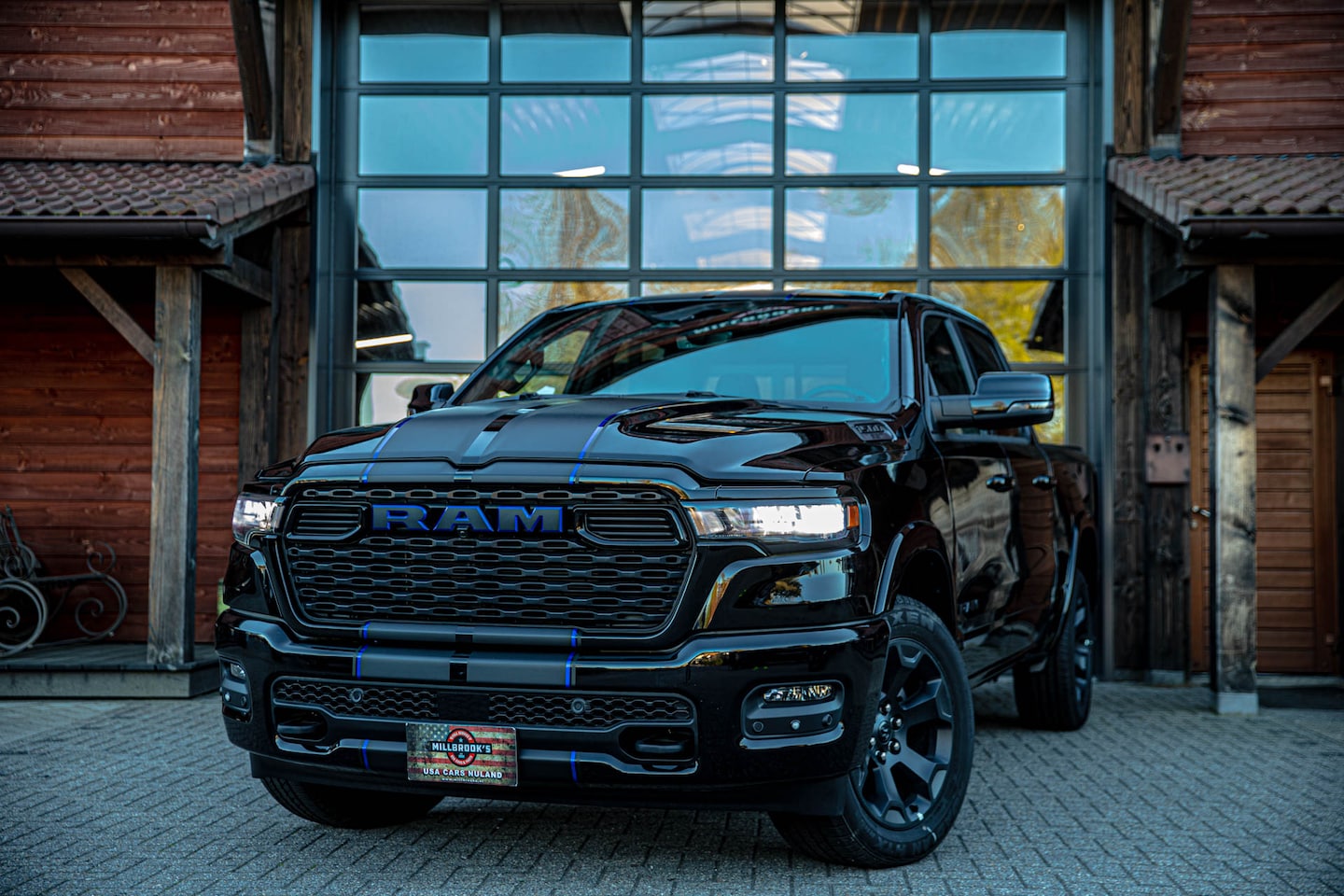 Dodge Ram 1500 - Big Horn BPM VRIJ, 2025 Model! Adaptieve cruise control, 12'' scherm - AutoWereld.nl