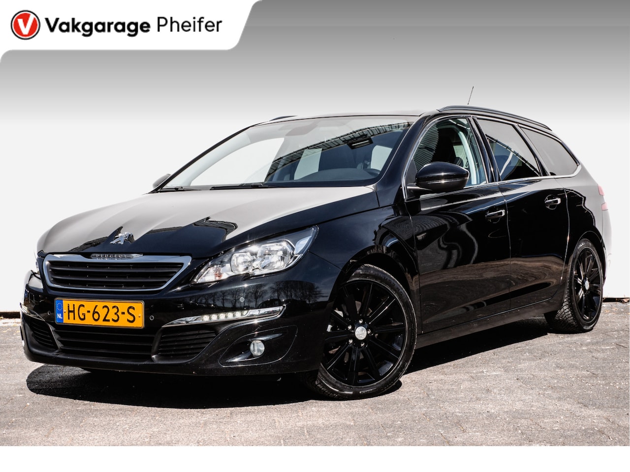 Peugeot 308 SW - 1.6 BlueHDI Blue Lease Executive Trekhaak/ Panoramadak/ Camera/ DAB+/ Cruise control - AutoWereld.nl