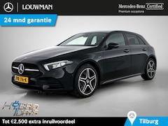 Mercedes-Benz A-klasse - 250 e AMG Plug-In Hybride AMG Line | Night Pakket | Sfeerverlichting |Stoelverwarming | Ac