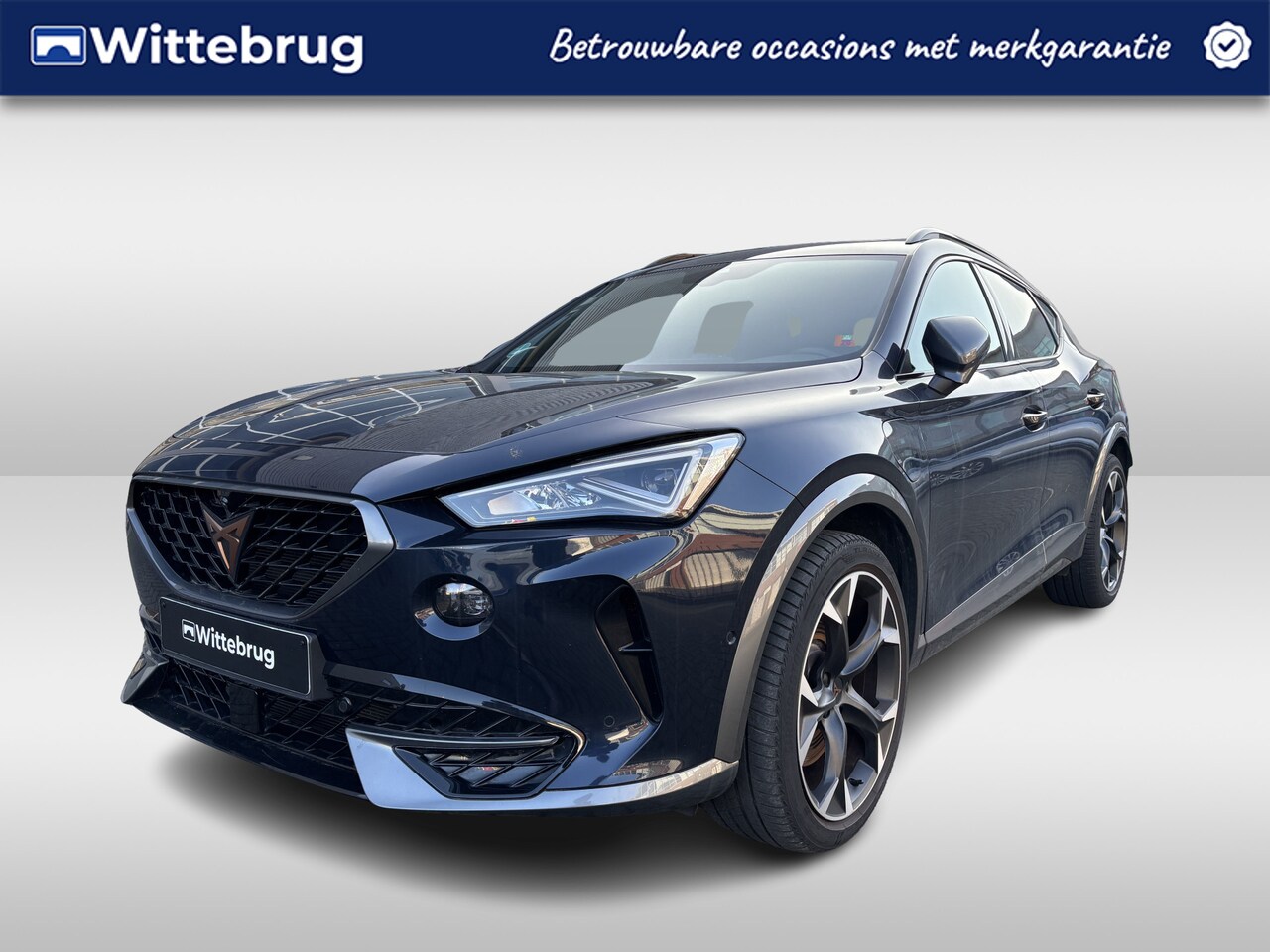 CUPRA Formentor - 1.4 e-Hybrid 245pk Performance DSG Automaat Panoramadak / Navigatie / 360 Camera / Virtual - AutoWereld.nl