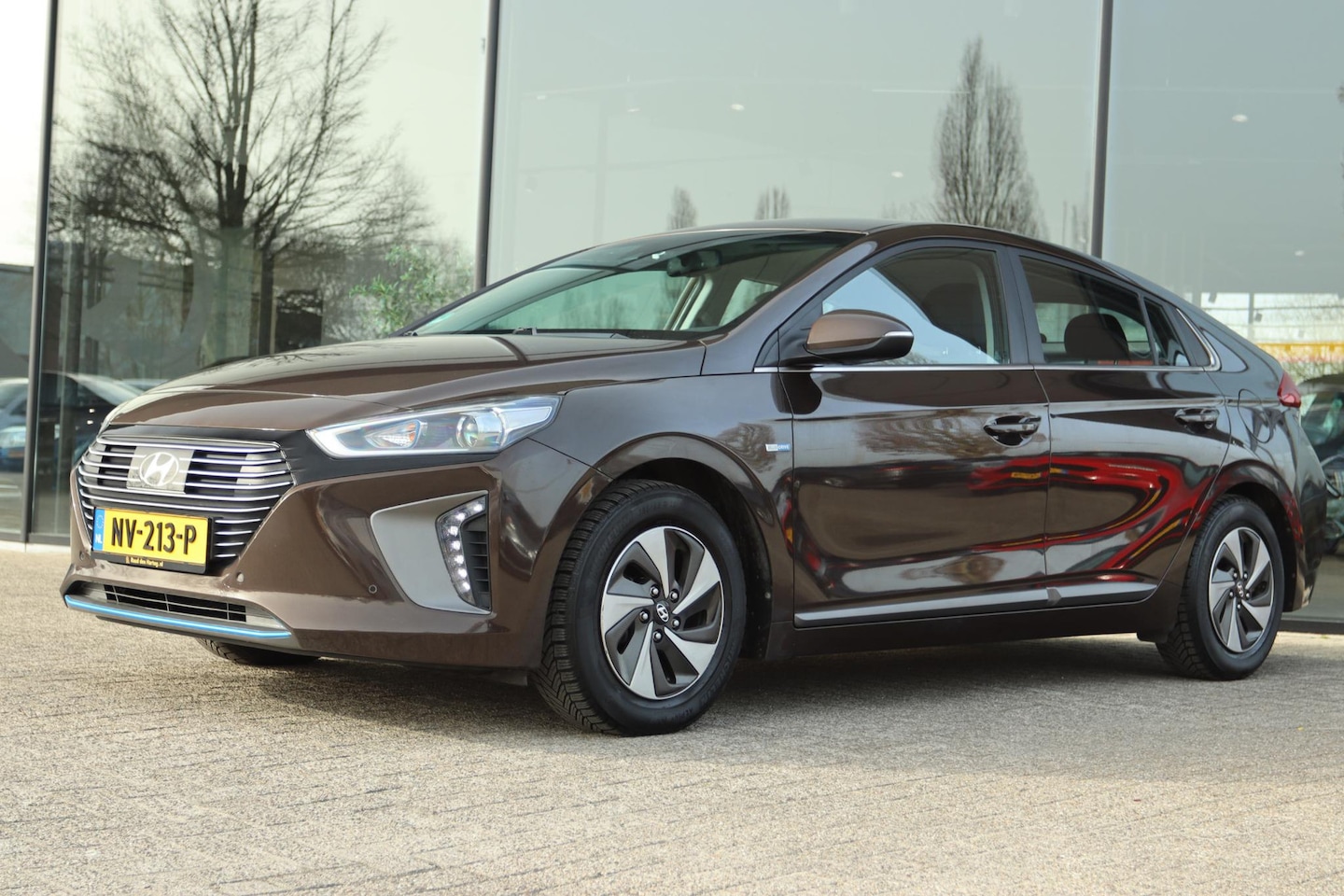 Hyundai IONIQ - 1.6 GDi COMFORT AUT. | CARPLAY | ACC | CAMERA | INFINTY SOUND | PDC - AutoWereld.nl