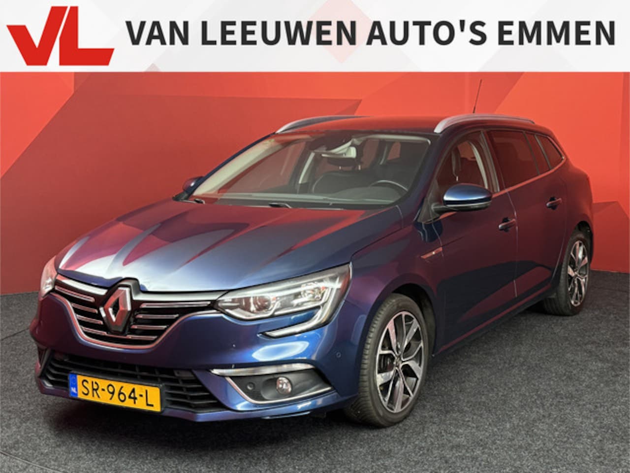 Renault Mégane Estate - 1.5 dCi Bose | Automaat | Half Leder | Cruise - AutoWereld.nl