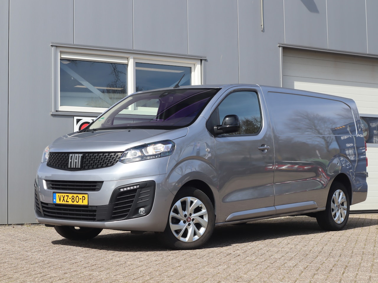 Fiat Scudo - 2.0 MultiJet L3H1 Automaat / Trekhaak / Camera / Carplay / Cruise - AutoWereld.nl