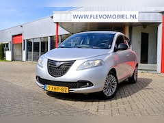Lancia Y(psilon) - Ypsilon 0.9 TwinAir Elefantino Plus 5-drs Airco|LMV|*91.530km