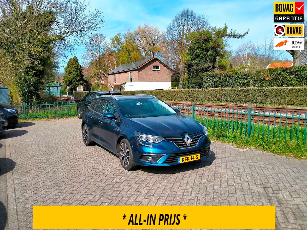 Renault Mégane Estate - 1.3 TCe Bose AUTOMAAT Navi stuur stoel verw. trekhaak lage km ALLINPRIJS - AutoWereld.nl