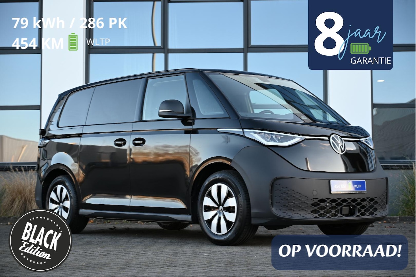 Volkswagen ID. Buzz Cargo - 79 kWh 286 PK | Black Edition 79kWh 454km €479 P.M. - AutoWereld.nl