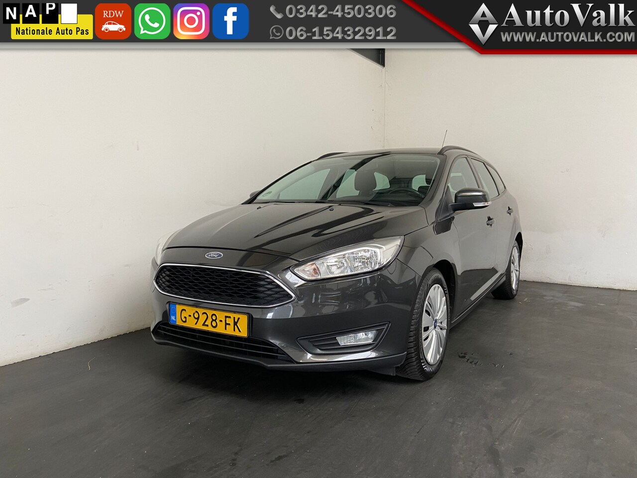Ford Focus Wagon - 1.0 Titanium 1.0 Titanium - AutoWereld.nl