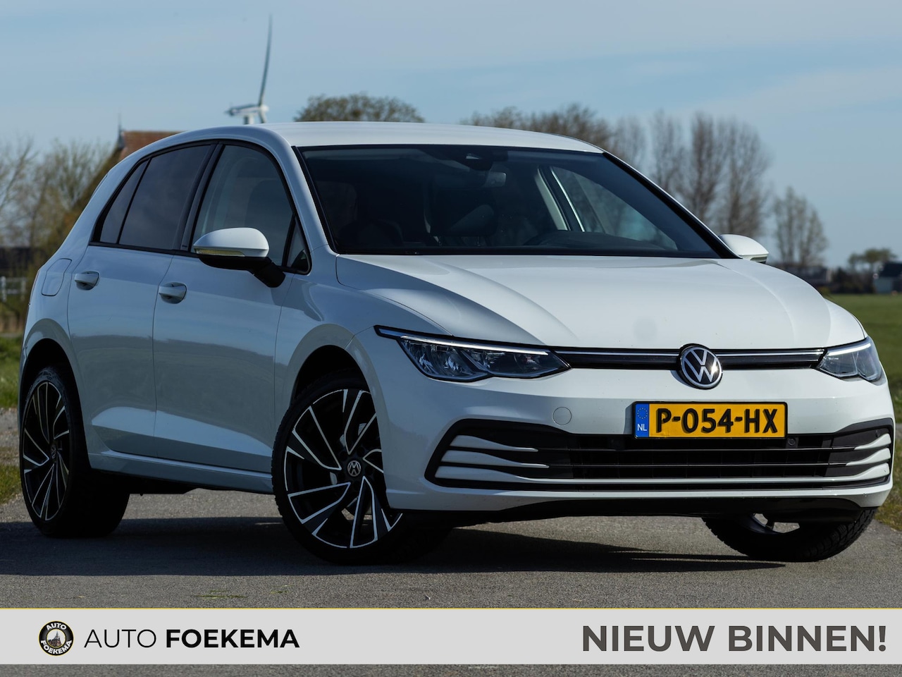 Volkswagen Golf - 1.5 TSI Life LED 18" ACC Lane assist - AutoWereld.nl