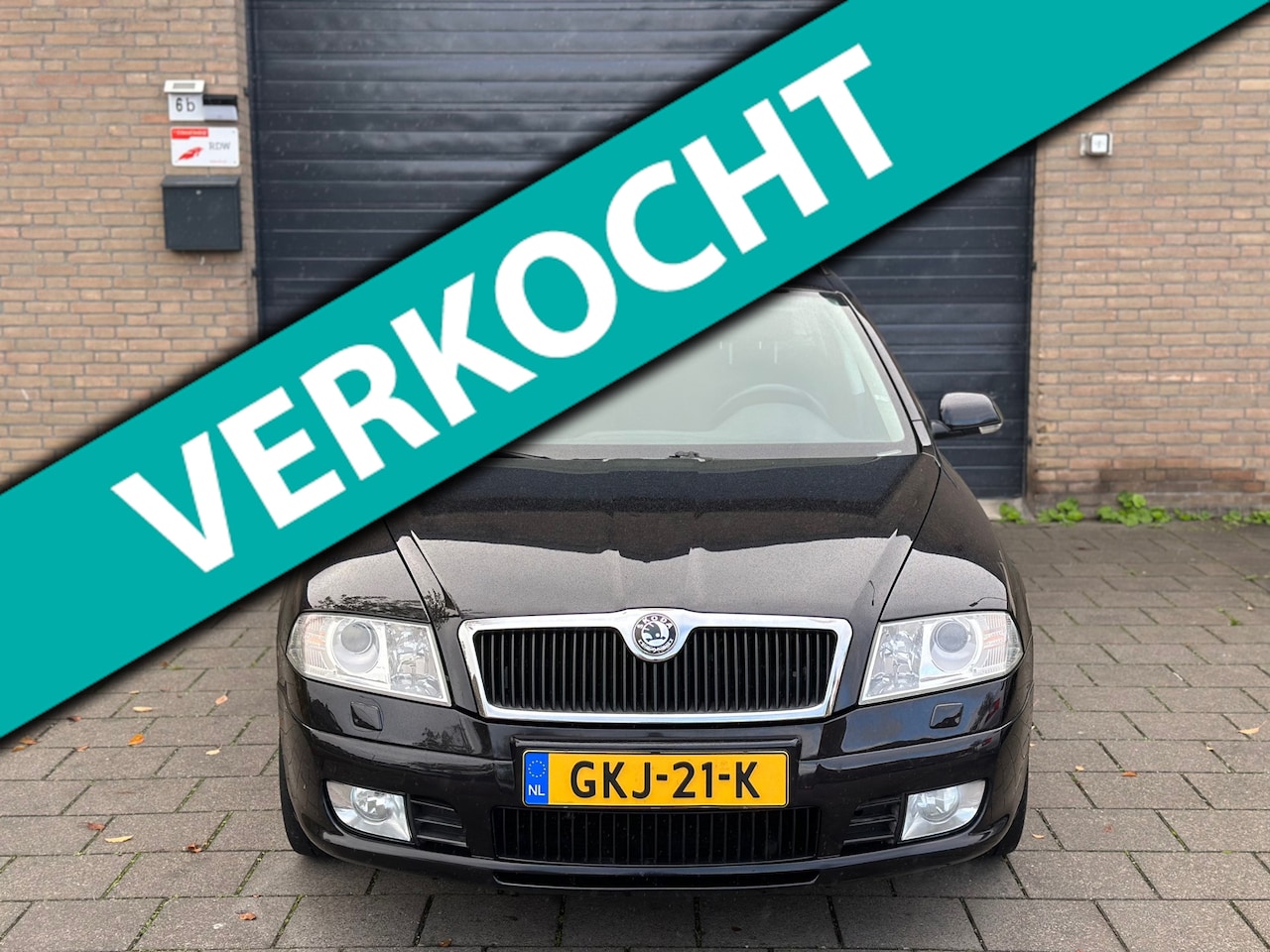 Skoda Octavia Combi - 1.8 TSI Elegance Apk Clima Cruise Control Stoelverwarming Navi PDC Trekhaak - AutoWereld.nl