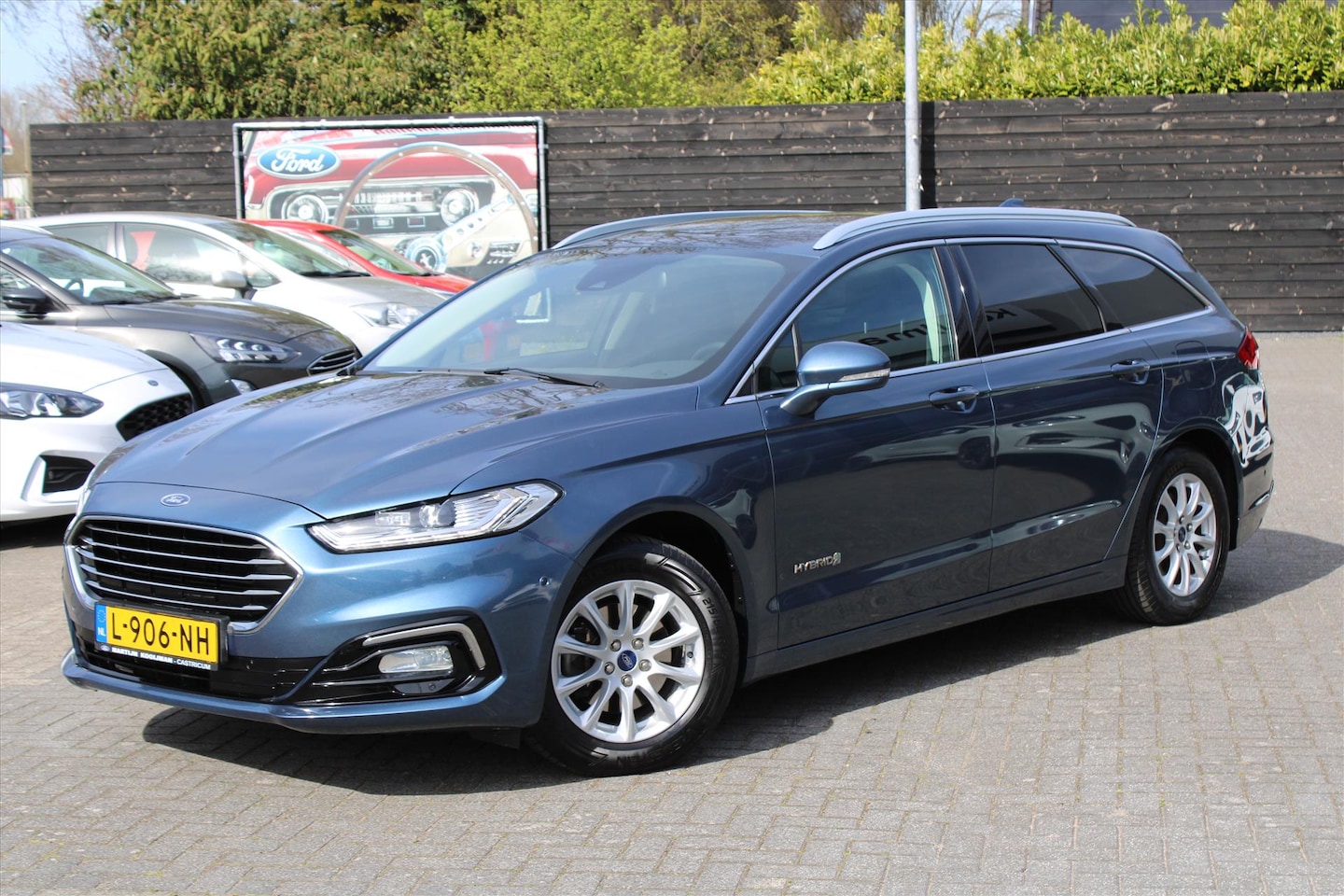 Ford Mondeo Wagon - 2.0 HEV 187pk Automaat Titanium Wagon, Driver Assistance en Winterpack, Wegklapbare Trekha - AutoWereld.nl