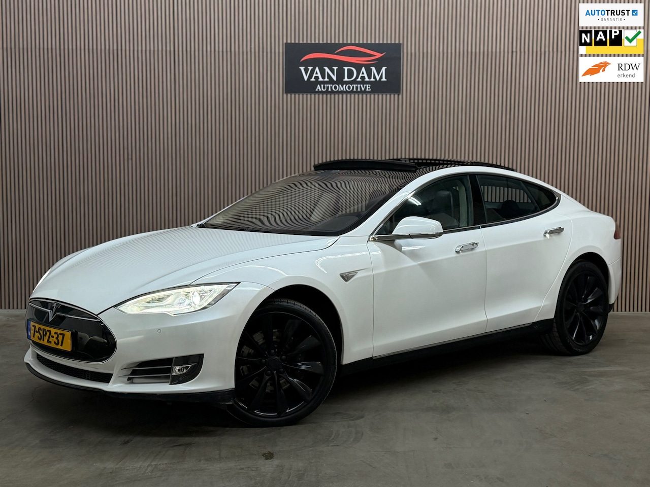 Tesla Model S - 85 Performance 2013 NAP 7PERSOONS FREE-SUPERCHARGE - AutoWereld.nl