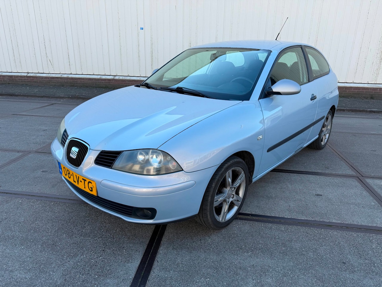 SEAT Ibiza - 1.4-16V Sport 1.4-16V Sport - AutoWereld.nl