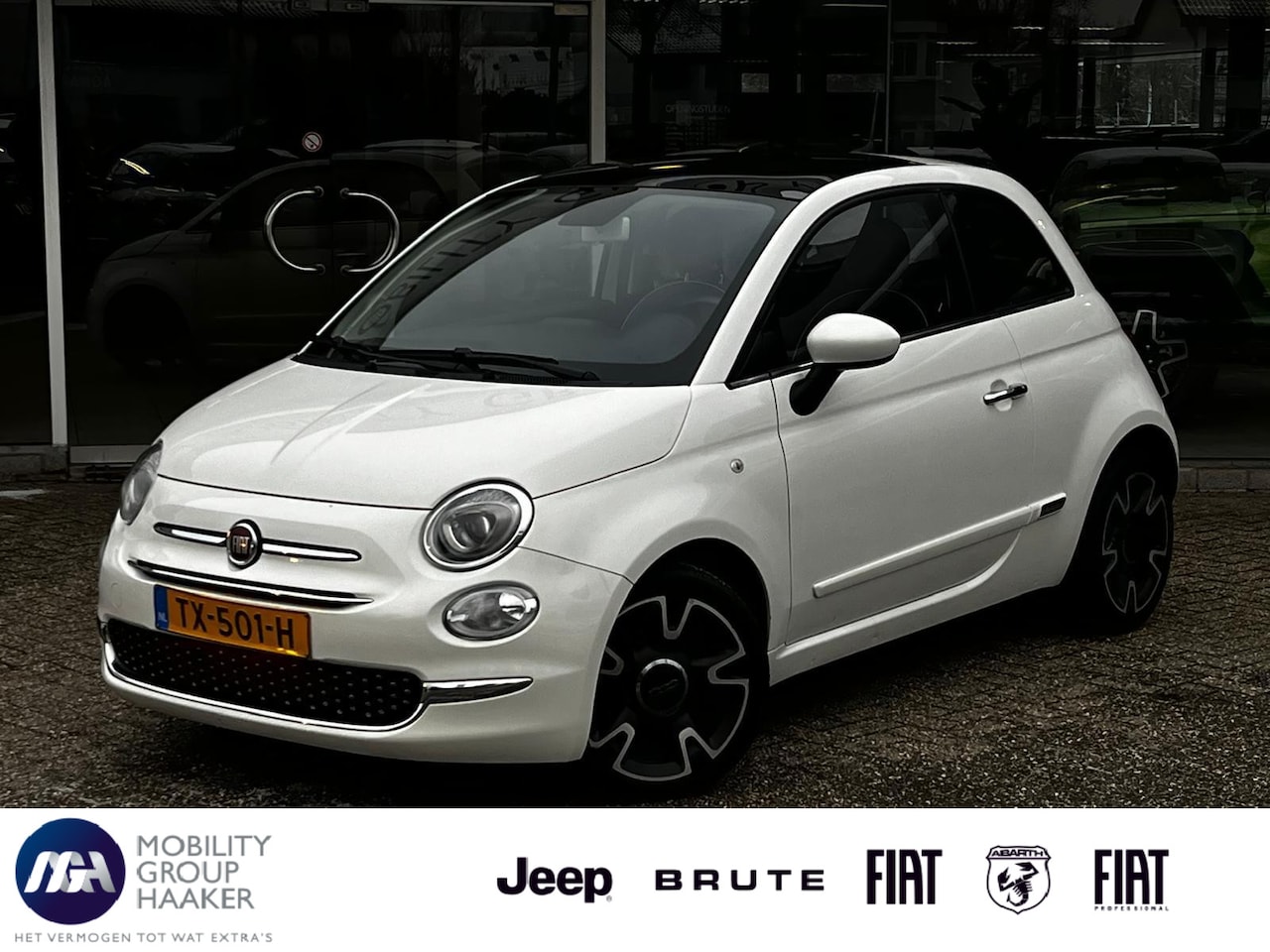 Fiat 500 - 0.9 TwinAir Turbo Collezione | Parkeersensoren | Climate control | - AutoWereld.nl