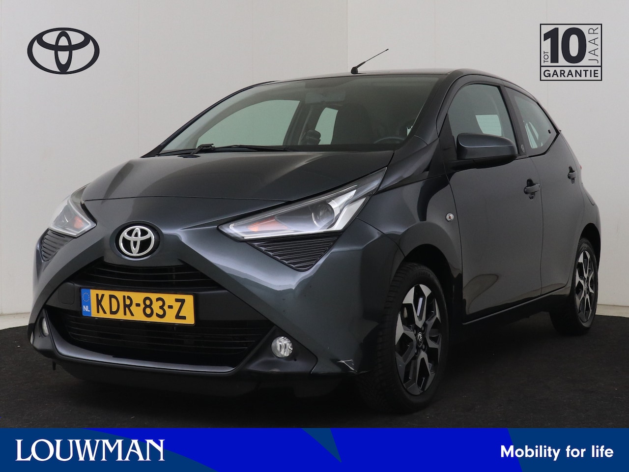 Toyota Aygo - 1.0 VVT-i x-play Automaat | Dealeronderhouden |Limited | - AutoWereld.nl