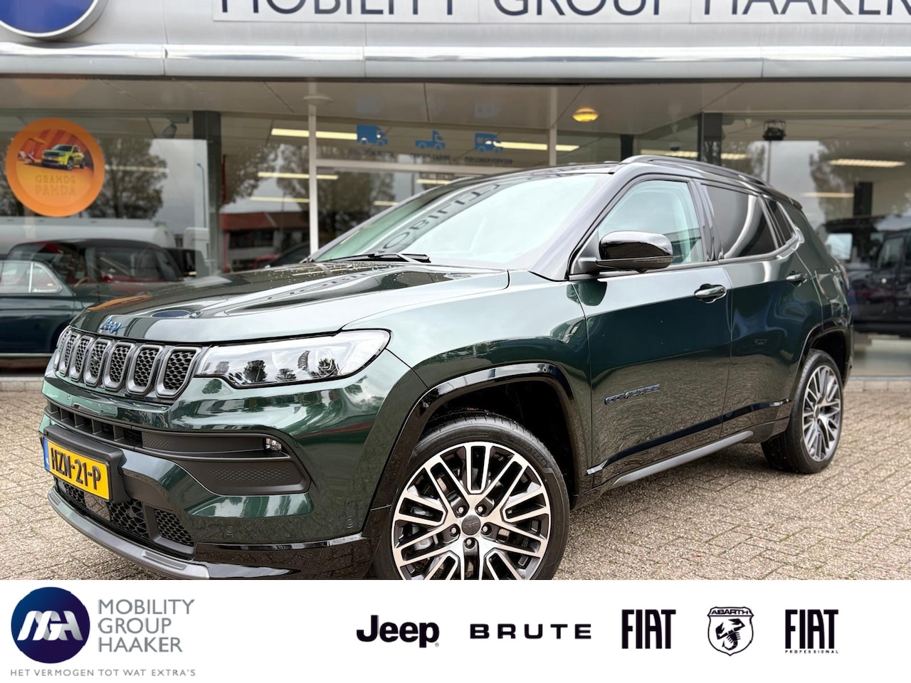 Jeep Compass - 4xe 240 Plug-in Hybrid Electric Summit | Premium Pakket | Winter pakket | Safety pakket | - AutoWereld.nl