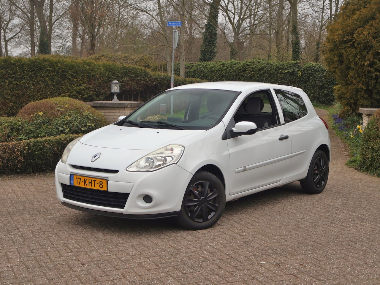 Renault Clio - 1.2 Special Airco/Trekh/Distr.gedaan/APK 4-27 - AutoWereld.nl