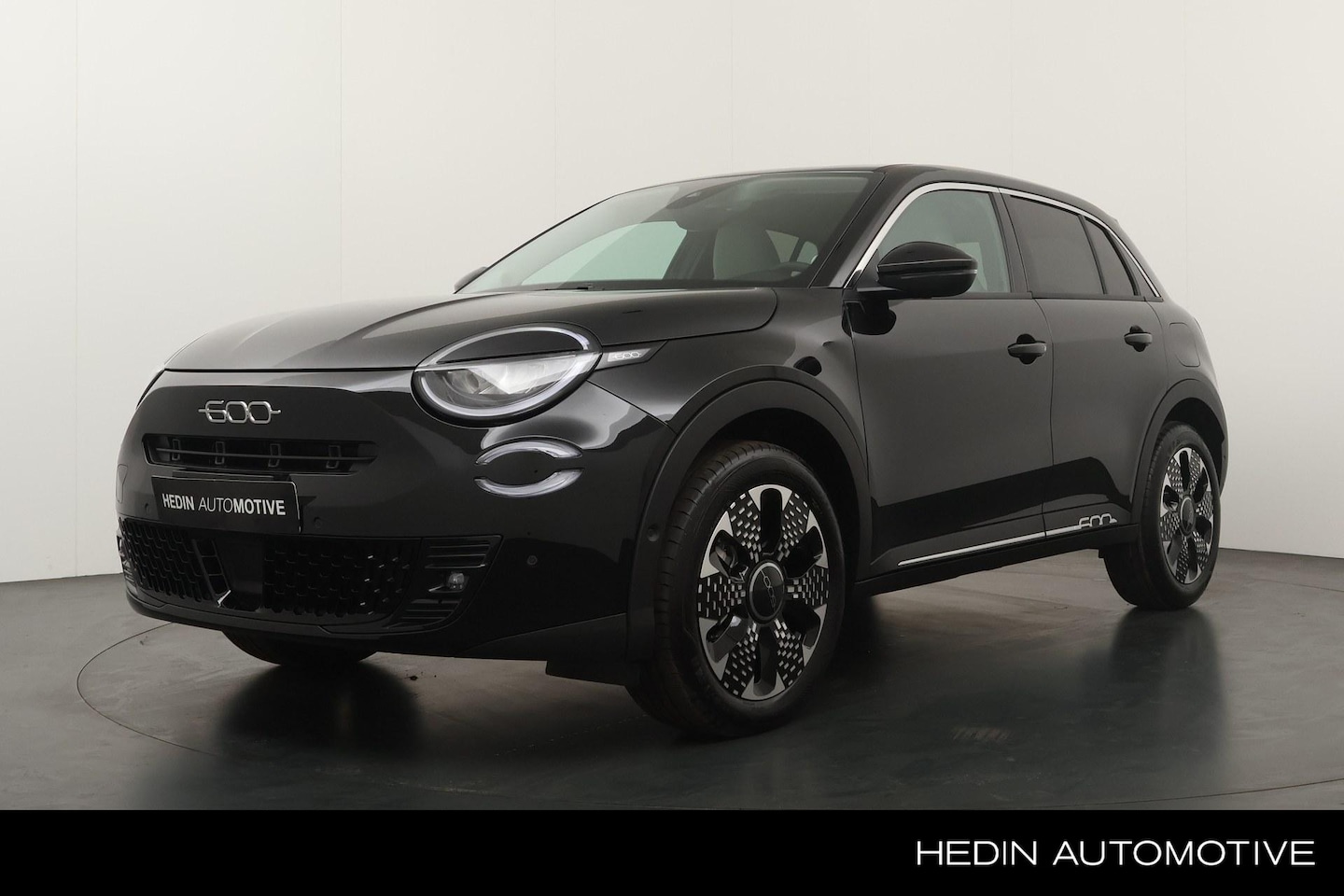 Fiat 600 - 1.2 145 pk Hybrid La Prima | Adaptive cruisecontrol | Elektr achterklep | Navigatie | Came - AutoWereld.nl