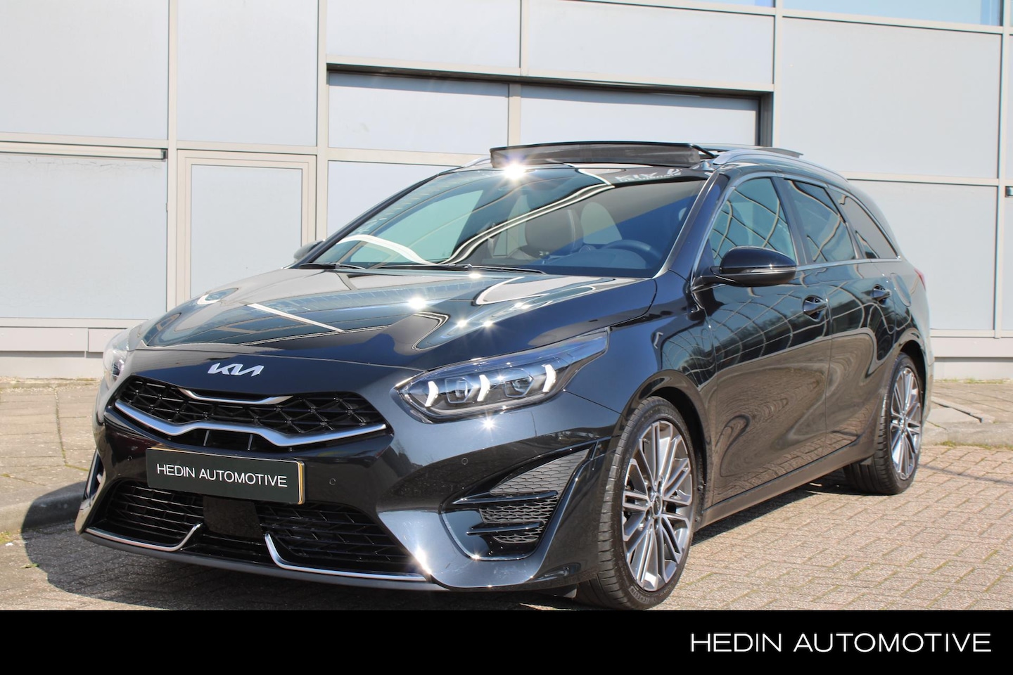 Kia Cee'd Sportswagon - Ceed 1.5 T-GDi 140PK GT-PlusLine Aut. l El. Panoramadak | JBL | Sportstoelen+memory | Adap - AutoWereld.nl
