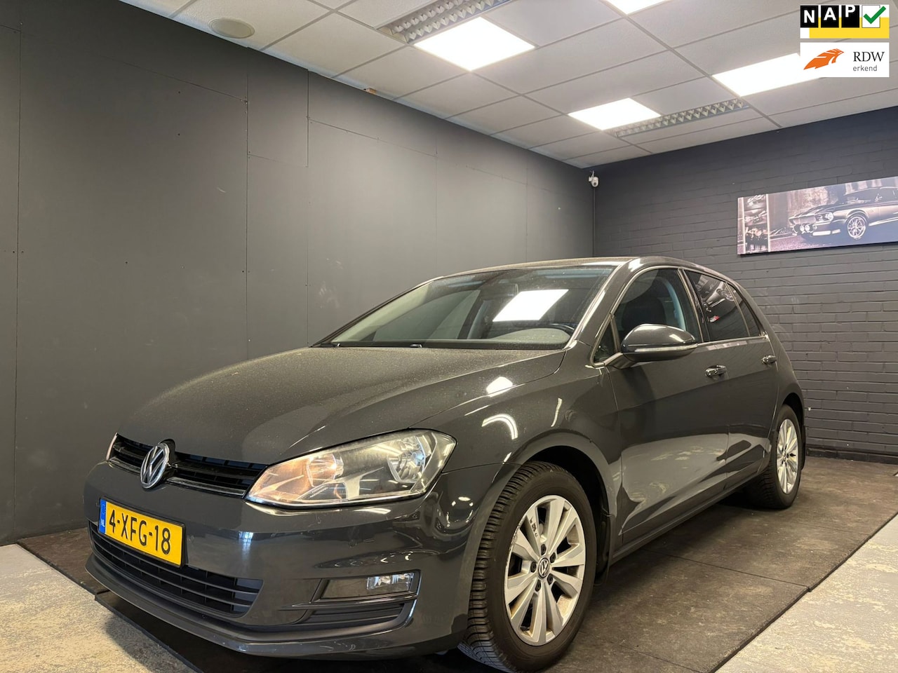 Volkswagen Golf - 1.6 TDI BlueMotion DSG LM NAP NL 1eigenaar dealer onderhouden. - AutoWereld.nl