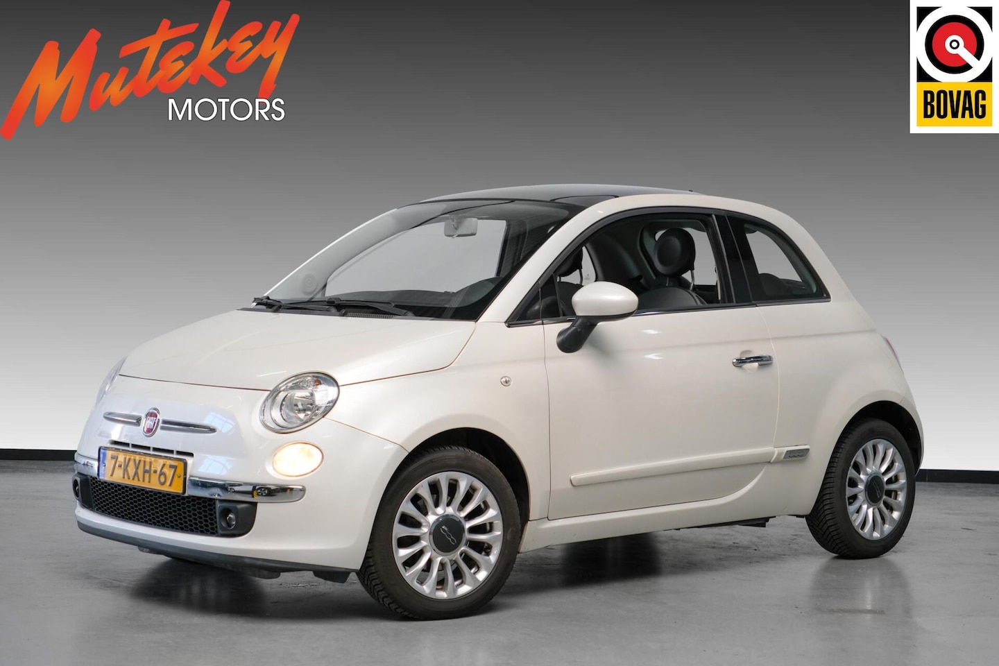 Fiat 500 - 1.0 | Lounge | Parel | Airco | Pano | AllWeather - AutoWereld.nl