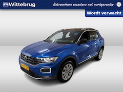 Volkswagen T-Roc - 1.5 TSI 150pk DSG Sport / Virtual Cockpit / LED / Navigatie / Camera / Afneembare Trekhaak