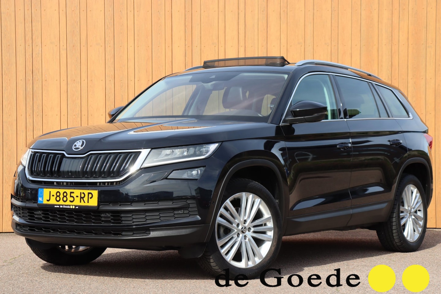Skoda Kodiaq - 1.5 TSI Business Edition Plus leer+mem+verw schuifdak el.trekhaak adap.cruise - AutoWereld.nl
