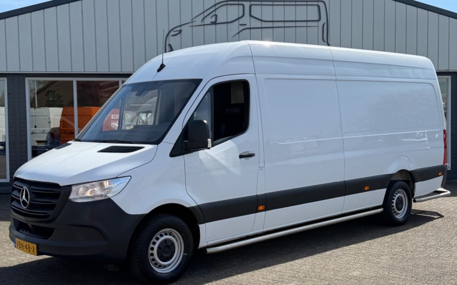 Mercedes-Benz Sprinter - 311 CDI 84KW 114PK L3H2 AUTOMAAT EURO 6 POST NL/ AIRCO/ ORIGINEEL AUDIO/ CAMERA/ 100% DEAL - AutoWereld.nl