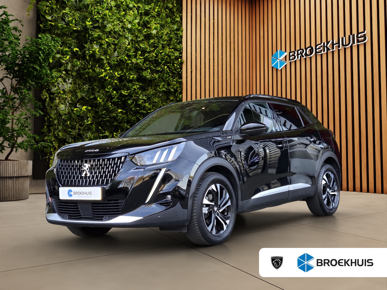 Peugeot 2008 - 1.2 PureTech GT Pack | Trekhaak | 360 Camera | Focal audio | Adaptive Cruise - AutoWereld.nl