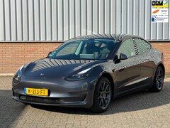 Tesla Model 3 - Long Range AWD 75 kWh Warmtepomp/ 91% SoH/ Facelift