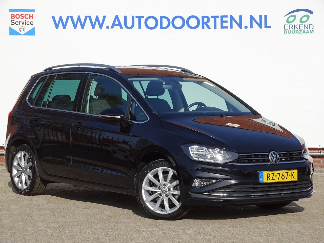 Volkswagen Golf Sportsvan - 1.5 TSI ACT Highline|Trekhaak|Camera|Adaptive| - AutoWereld.nl