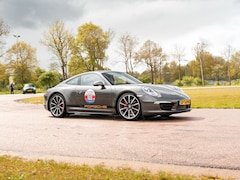 Porsche 911 - 3.4 Carrera 4