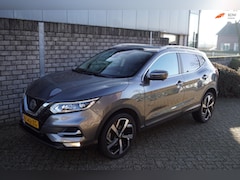 Nissan Qashqai - 1.3 DIG-T Premium Edition Autom Panodak Leder Sportst Stoelverw Navi Camera Apple Carplay