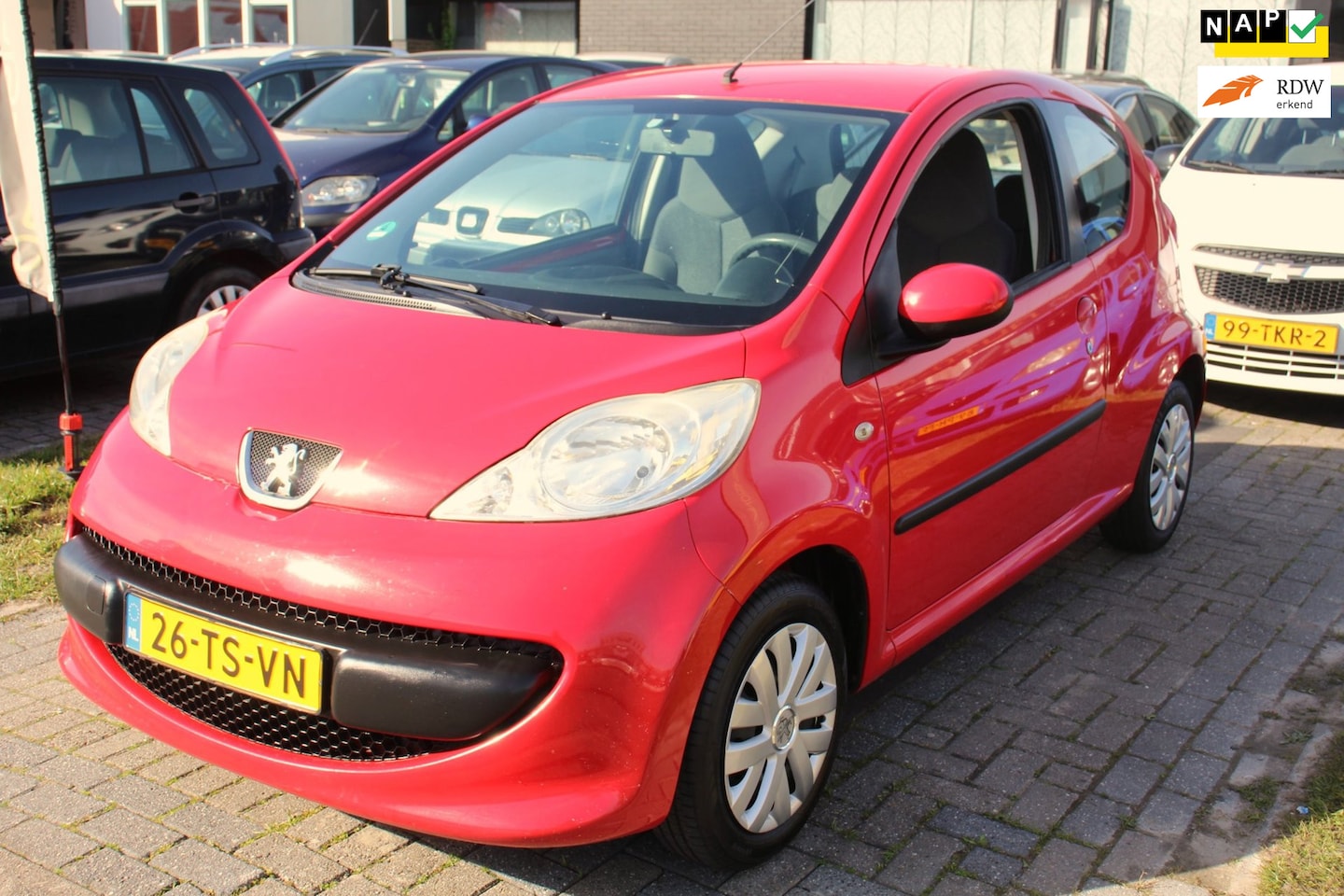 Peugeot 107 - 1.0-12V XS AIRCO! Elec. pakket Zuinig NAP APK 2027! - AutoWereld.nl