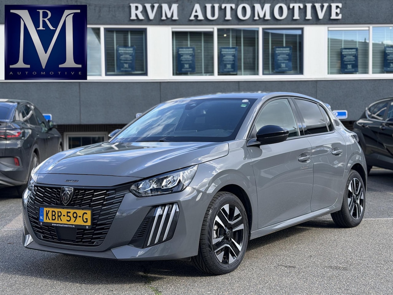 Peugeot 208 - 1.2 Hybrid 110 e-DCS6 Allure VAN €25.900,- NU VOOR SLECHTS €22.877,- Uw LENTEVOORDEEL €3.0 - AutoWereld.nl