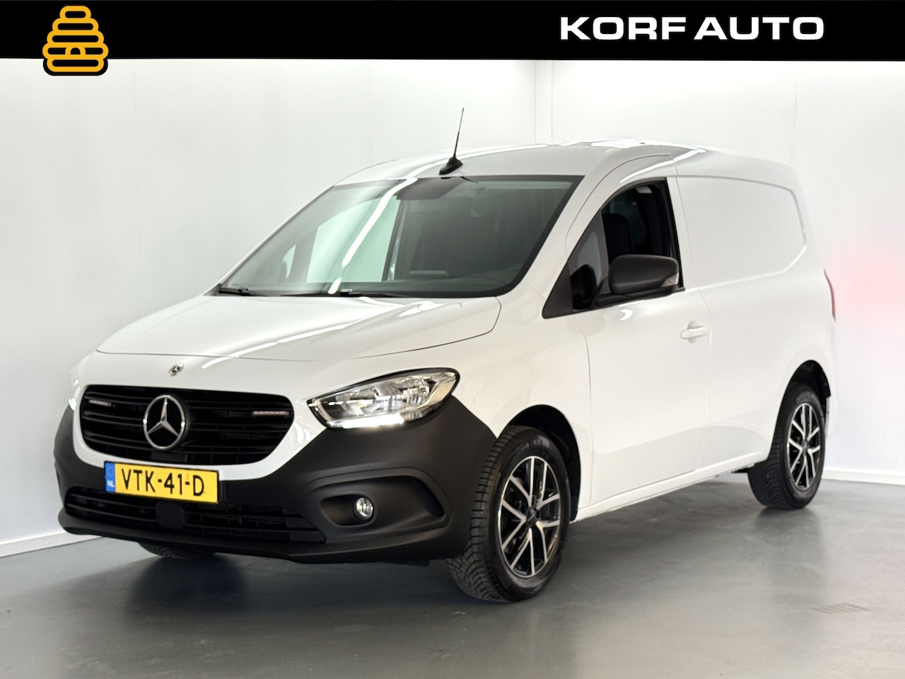 Mercedes-Benz Citan - 113 L1 Pro 131pk Benzine / Camera / Cruise / Airco - AutoWereld.nl