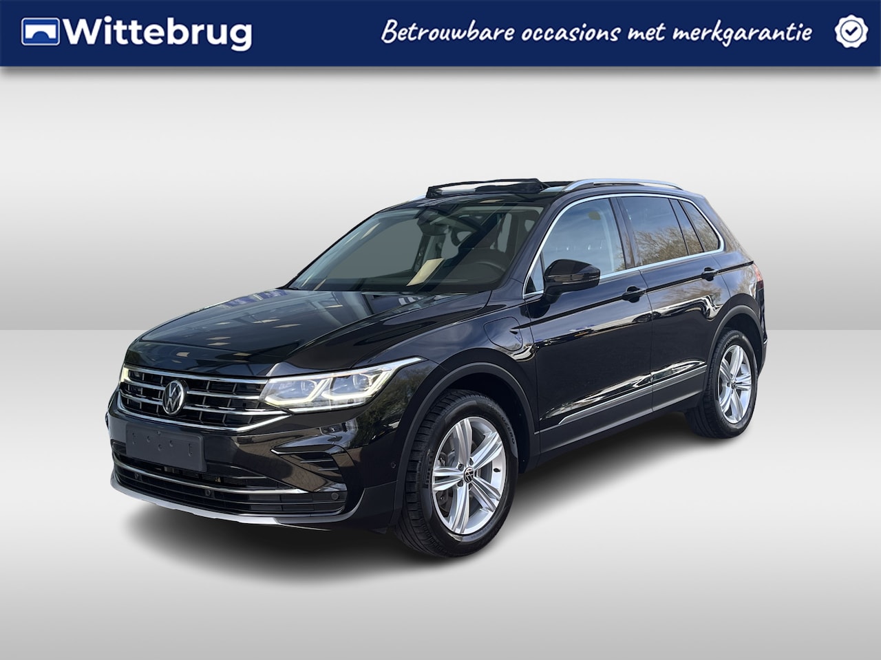 Volkswagen Tiguan - 1.4 TSI DSG eHybrid 245pk Elegance / Panoramadak / IQ Led / 360 Camera / Voorstoelen Verwa - AutoWereld.nl