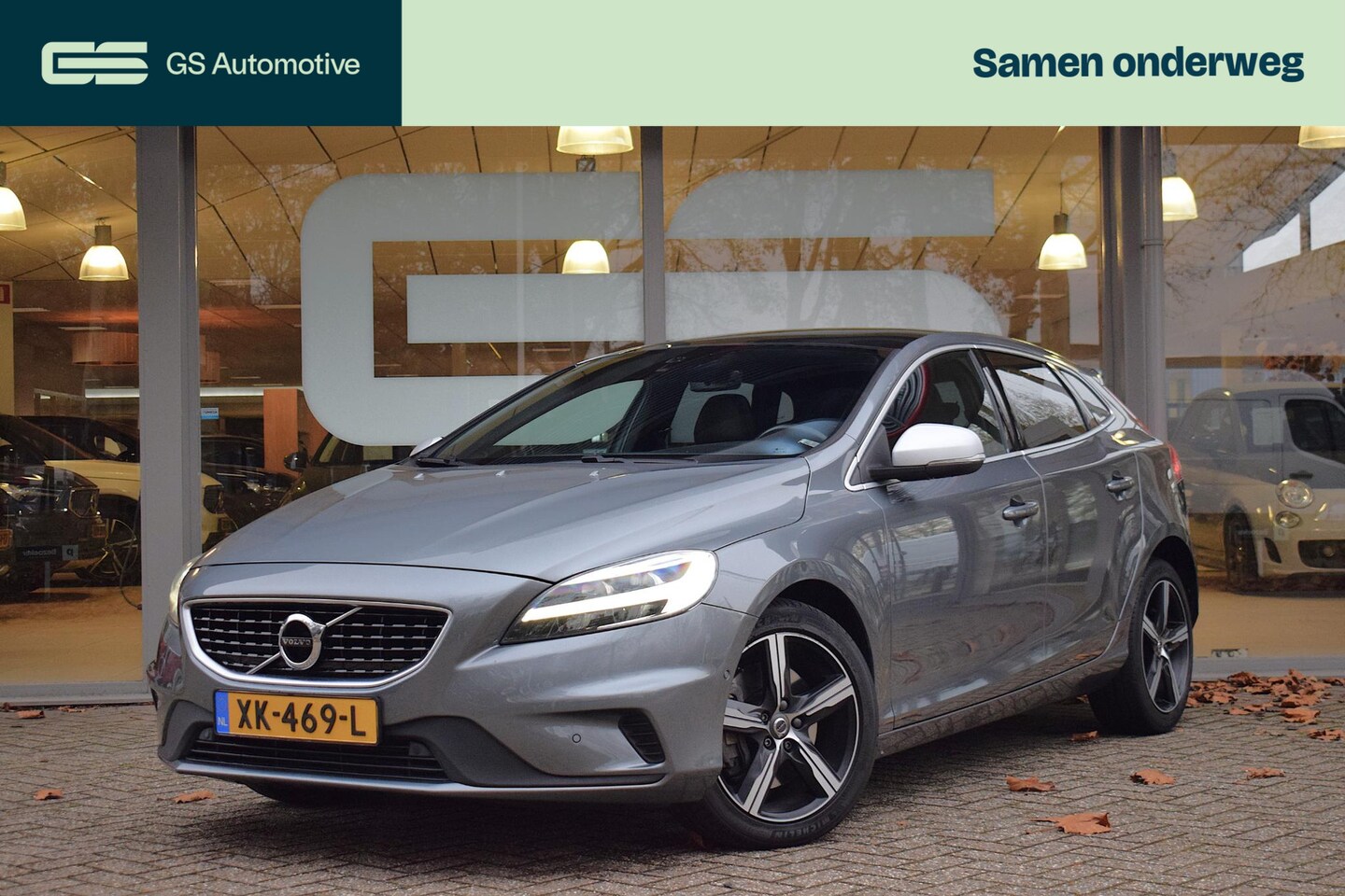Volvo V40 - 1.5 T3 Polar+ Sport |PANO|AUTOMAAT|CRUISE|LED - AutoWereld.nl