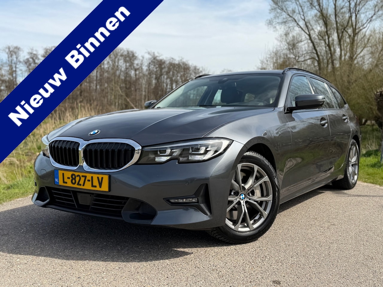 BMW 3-serie Touring - 330i High Executive / Automaat / Stoelverwarming / Navigatie / Half Leder / Goed onderhoud - AutoWereld.nl