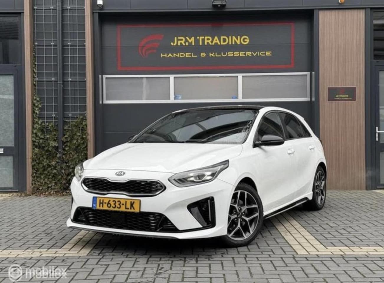 Kia Cee'd - Ceed 1.0 T-GDi GT-Line Pano/Leder-Alcantara/Carplay/NAP - AutoWereld.nl