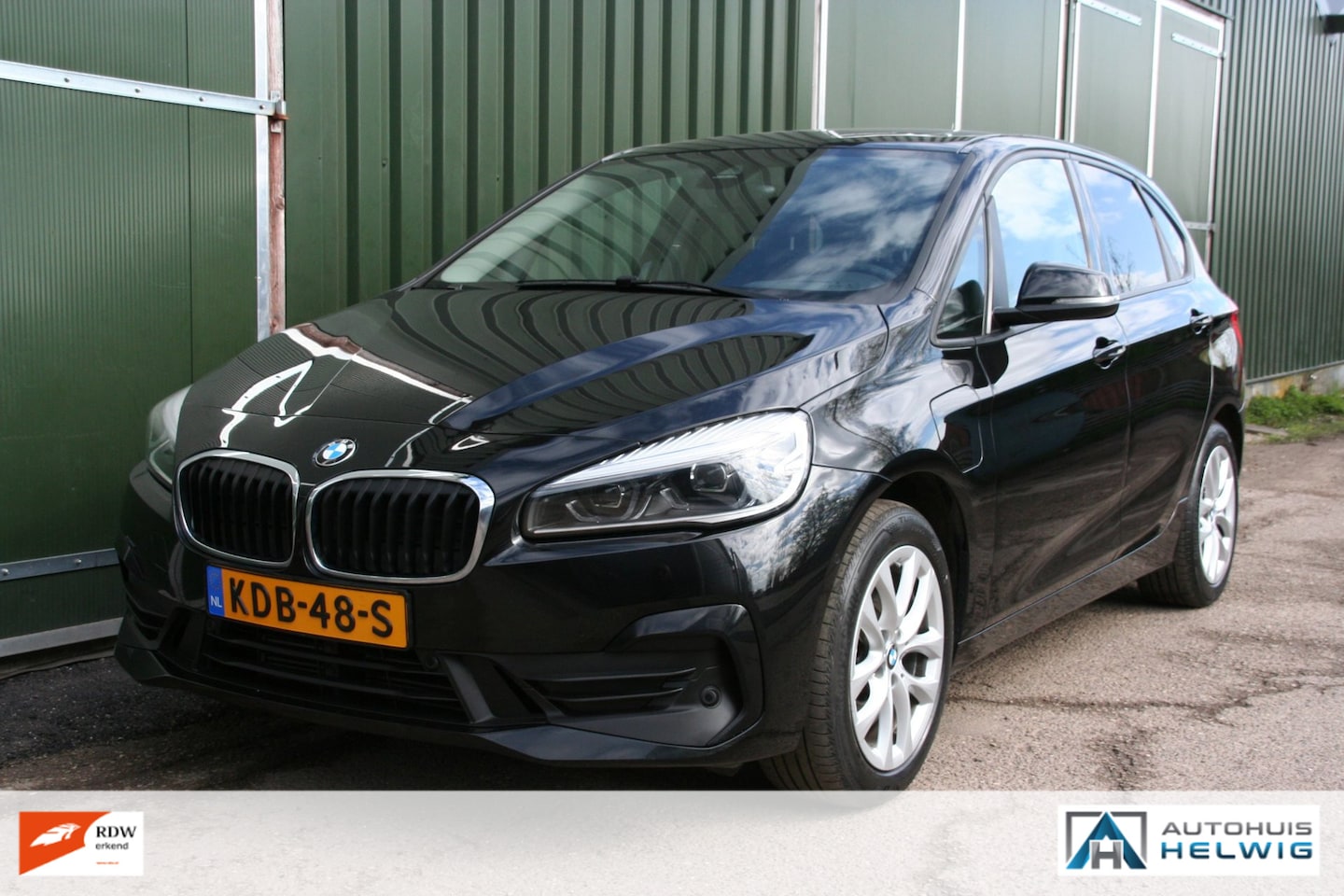 BMW 2-serie Active Tourer - 225xe iPerformance Business Editon Plus 225xe iPerformance Business Editon Plus, SPORT, NAVIGATIE, PANORAMADAK, CAMERA, HEAD-UP - AutoWereld.nl