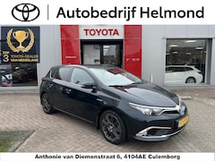 Toyota Auris - 1.8 Hybrid Executive Go Trekhaak | Stoelverwarming | Parkeersensoren | Parkeer assistent |
