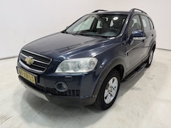 Chevrolet Captiva - 2.4i Executive /4x4/ 7-Pers