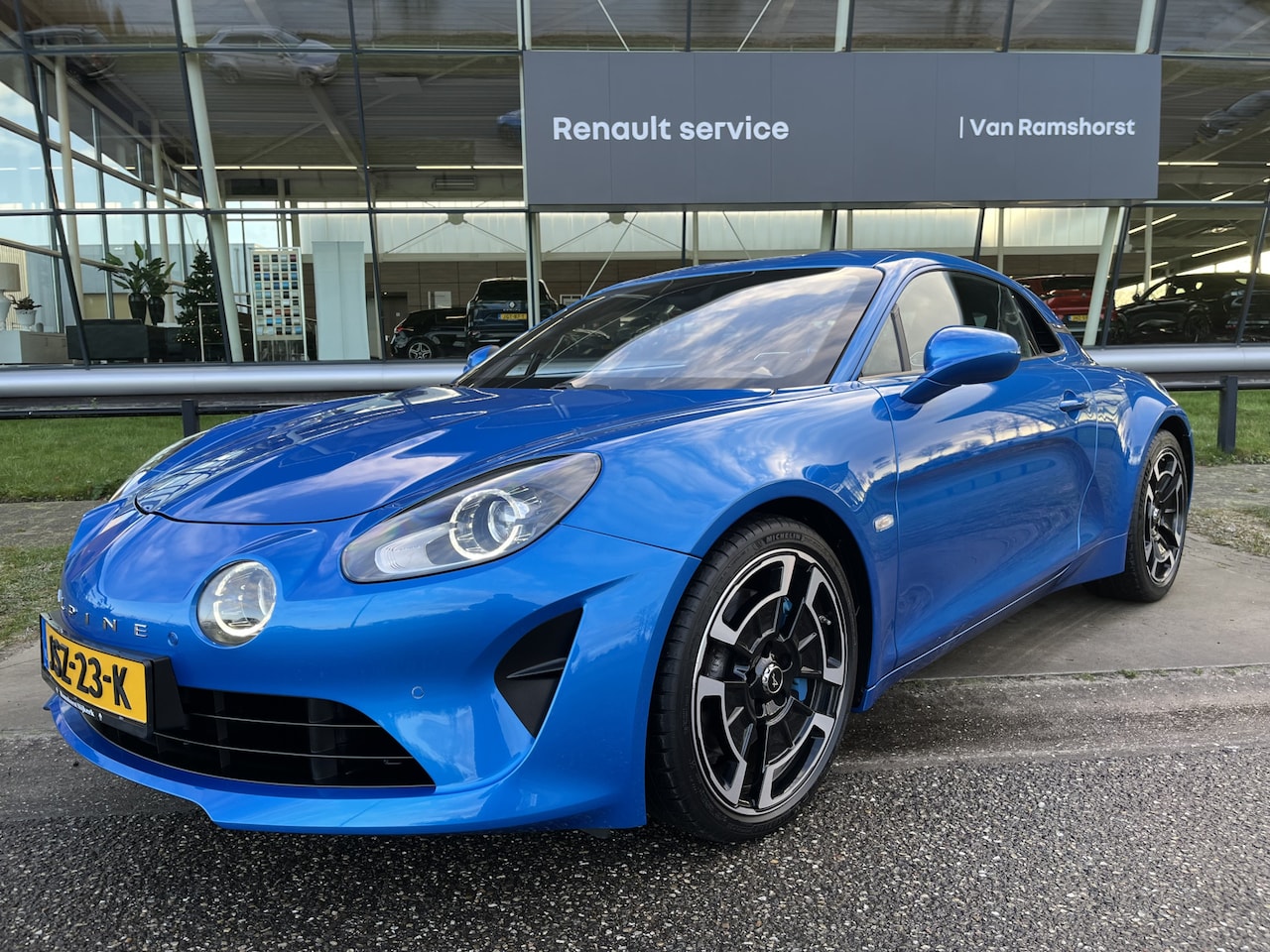 Alpine A110 - 1.8 Turbo 252 PK Légende / Camera / Focal Premium / Stoelverw. / Leder / - AutoWereld.nl