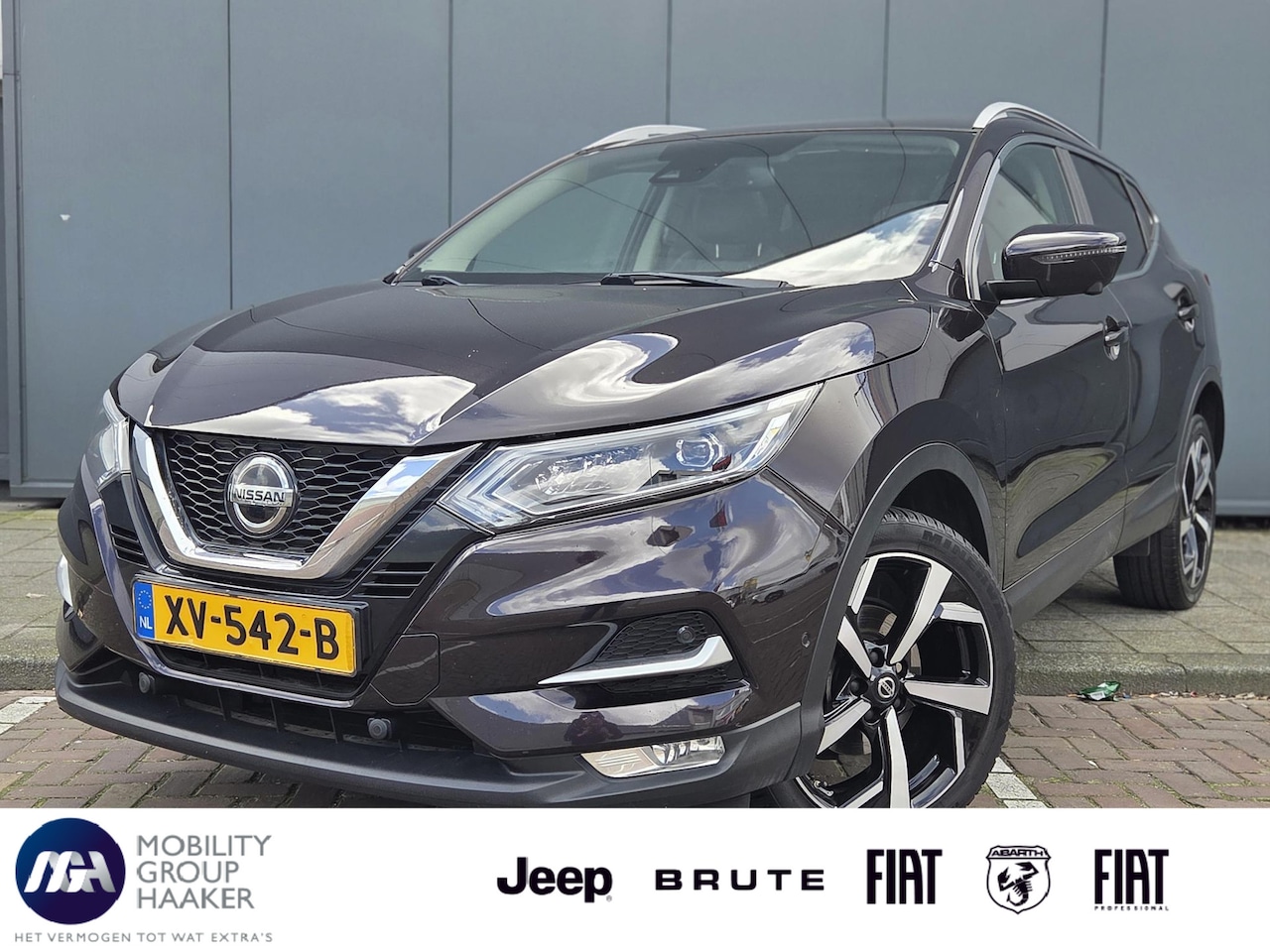 Nissan Qashqai - 1.2 Tekna + | Panoramadak | 360 Parkeercamera | Bluetooth - AutoWereld.nl