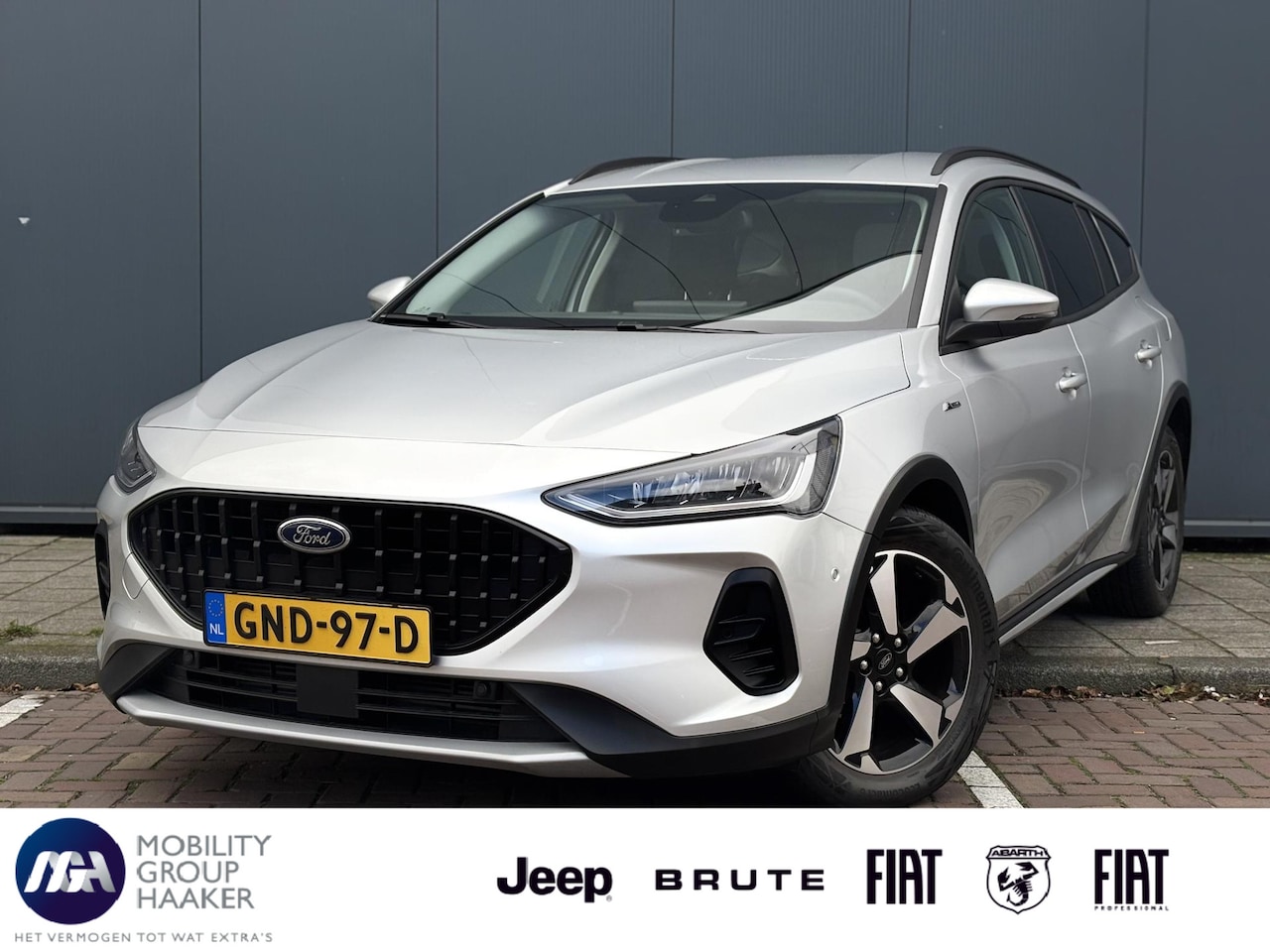 Ford Focus Wagon - 1.0 EcoBoost Hybrid Active Style | Apple-Android | Adaptive Cruise Control | Parkeercamera - AutoWereld.nl
