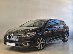 Renault Mégane Estate - 1.3 TCe Bose / Massagestoelen / Trekhaak