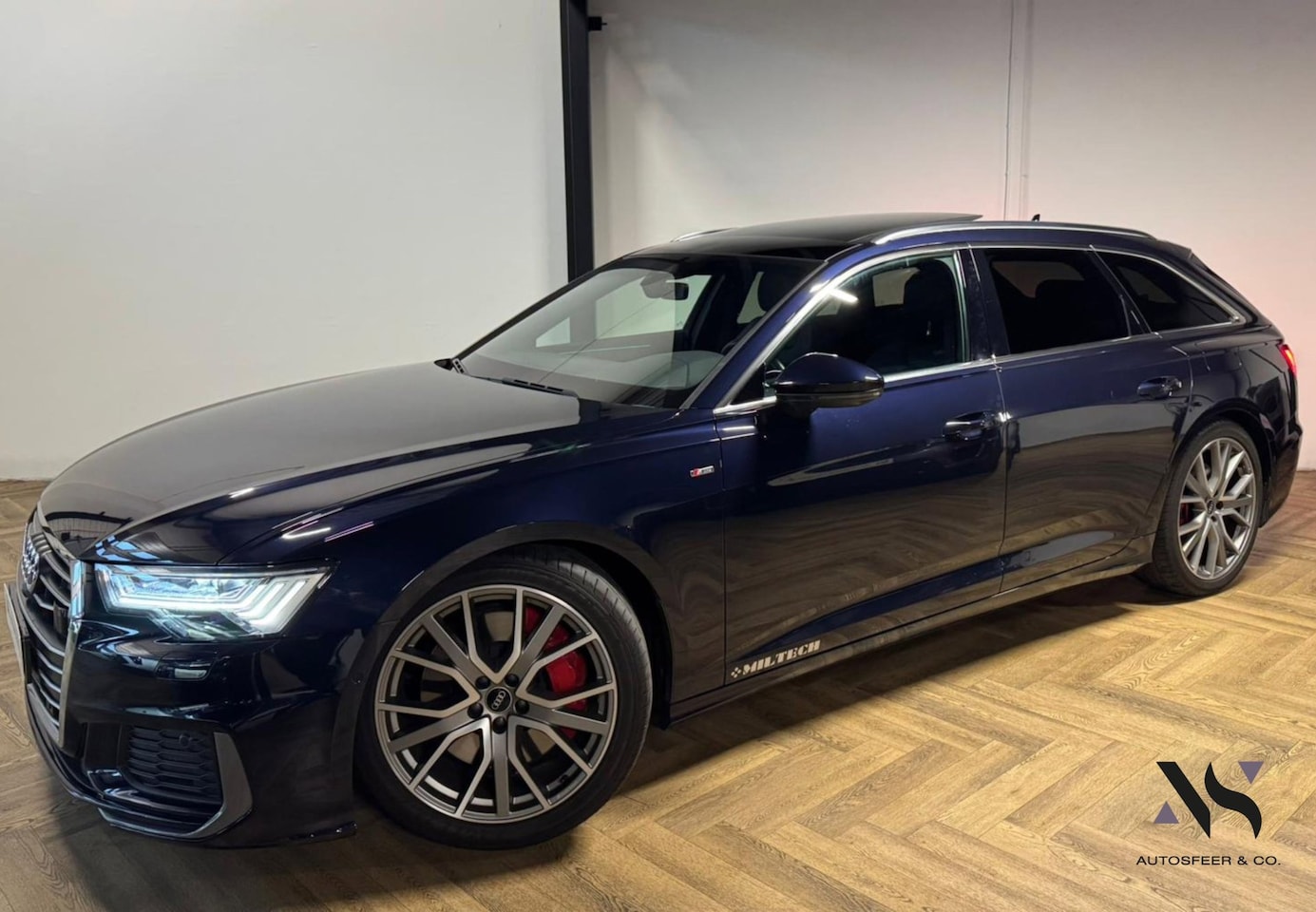 Audi A6 Avant - 55 TFSI e quattro Competition PANO KEYLESS S-LINE - AutoWereld.nl