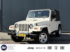 Jeep Wrangler - 4.0i Softtop BRUTE | Airco | Cruise Control | Unieke 1/1