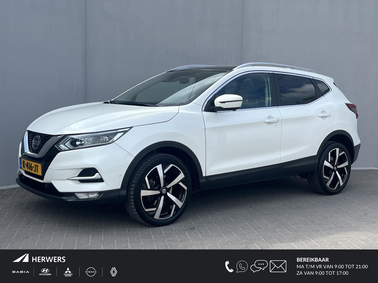Nissan Qashqai - 1.3 DIG-T Tekna / Panoramadak / Trekhaak (1500 KG) / Stoelverwarming / Navigatie / Adaptie - AutoWereld.nl